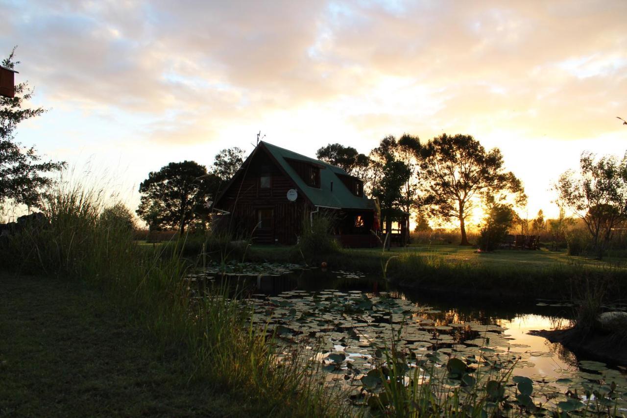 A Log Home At Buffalo Creek Swellendam Εξωτερικό φωτογραφία